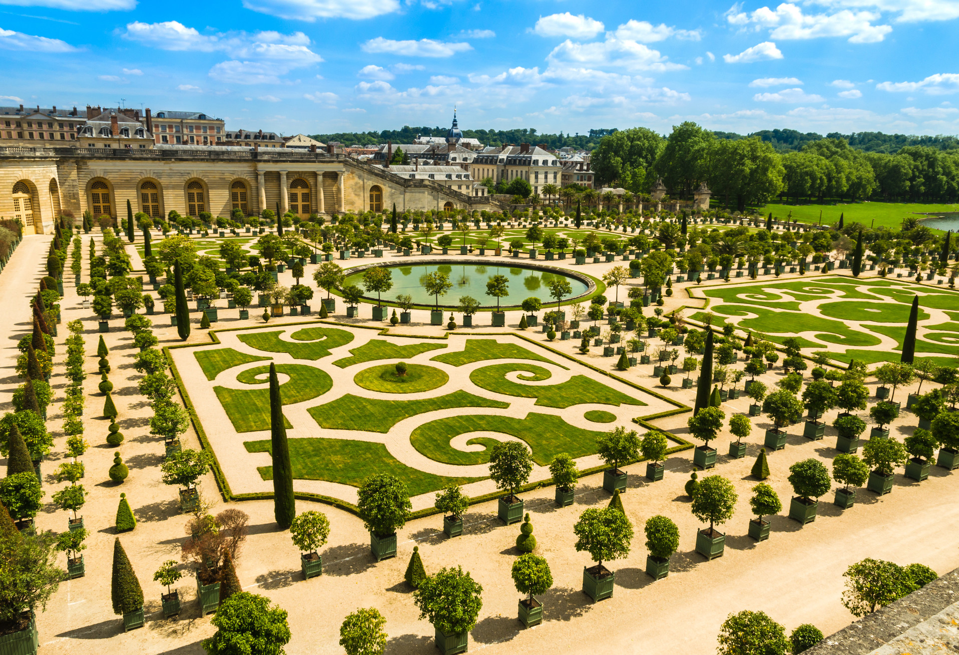 Het barokke Paleis Versailles buiten Parijs: ze lustten wel pap van een beetje buitensporigheid in die tijd